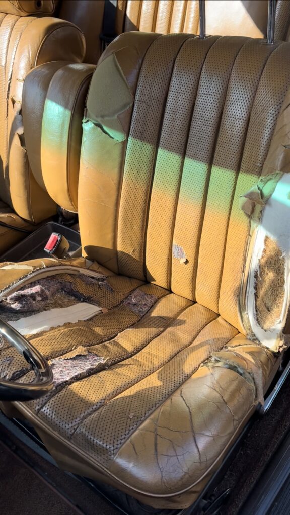 Sitzbezüge tauschen Mercedes W108