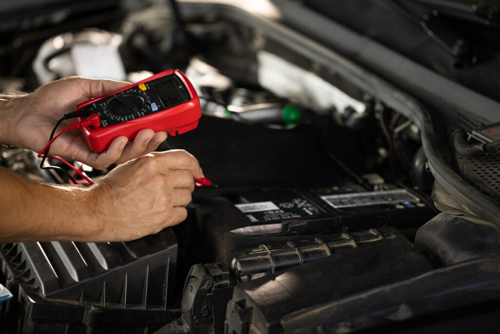 Faszinierend Ladegerat Autobatterie Anschliessen Fotos