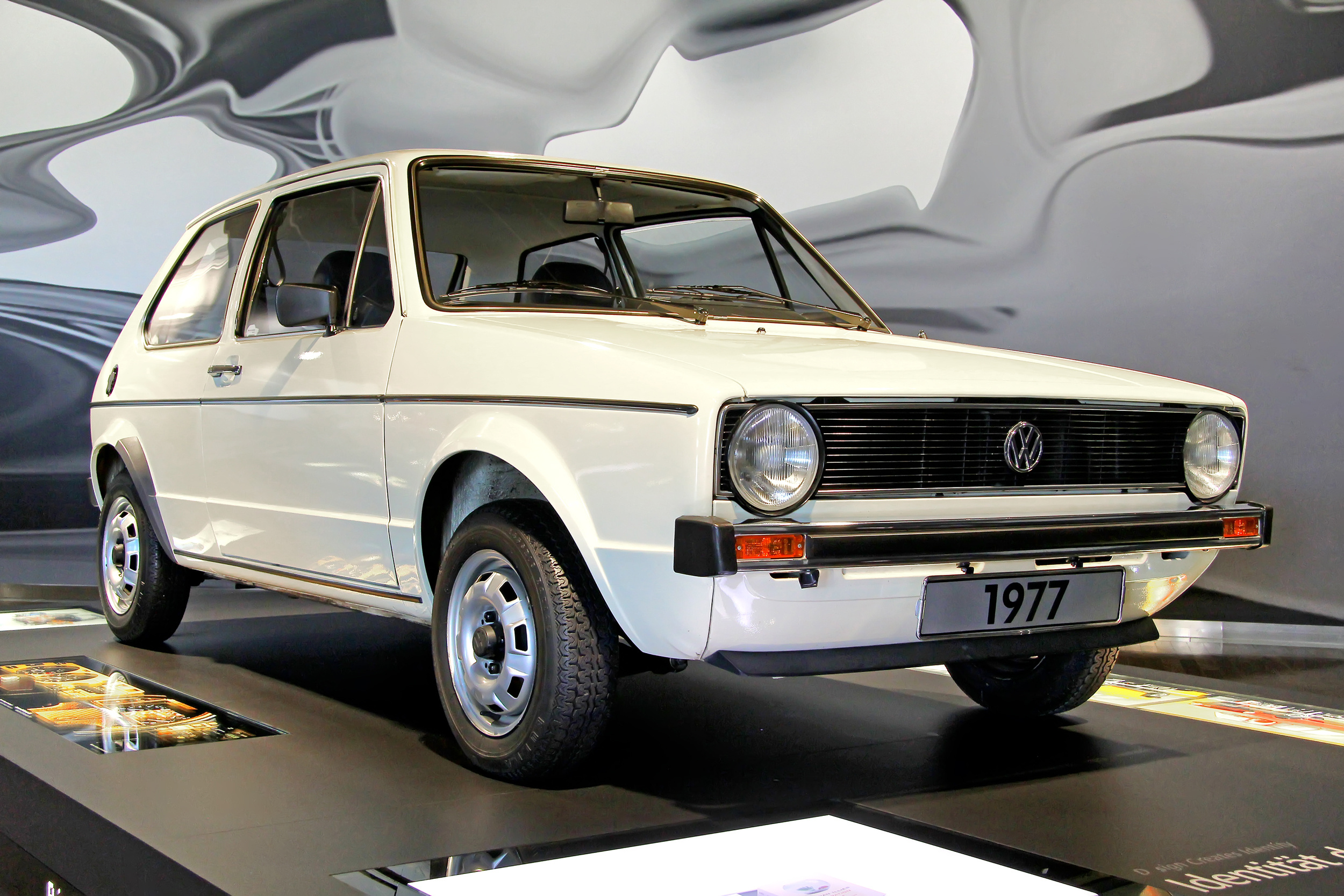 50 Jahre Volkswagen Golf 2