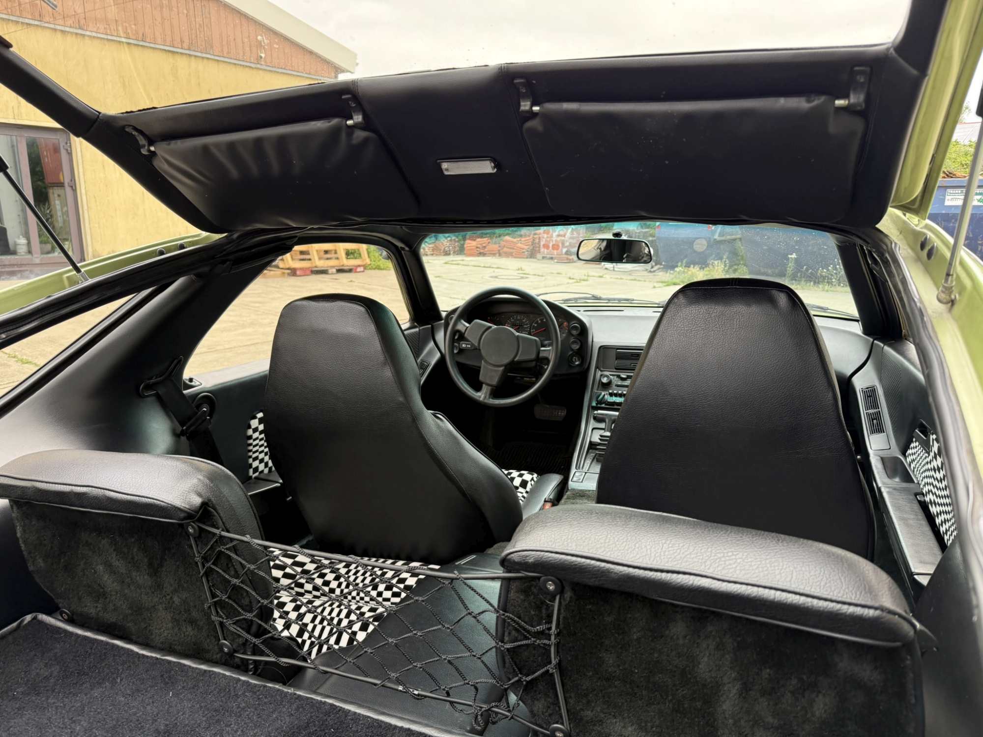 Porsche 928 im Porträt - 3