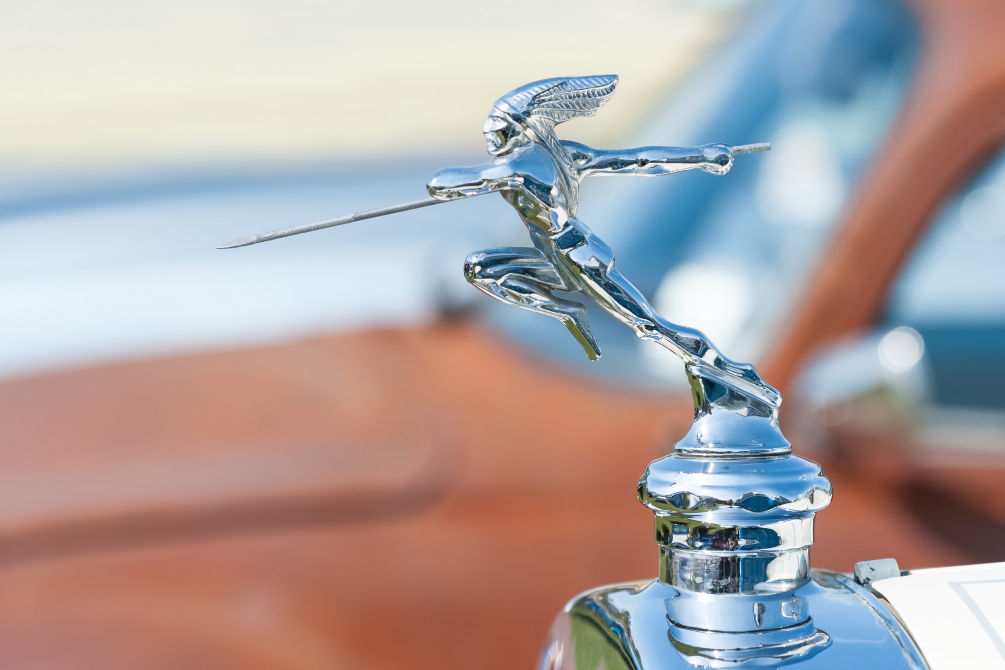 Buick-Kühlerfigur bei Retromanie