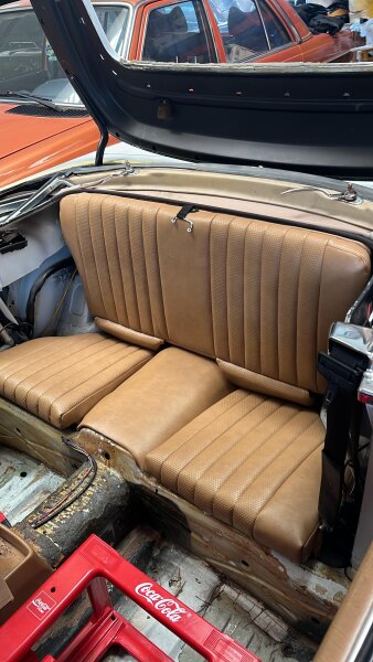 Rückbank Notsitz Kindersitz für Mercedes SL R107 klappbar originalgetreu dattel