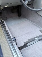 Teppichsatz Teppich für Mercedes SL107 R107/W107 Gummi Absatzschoner grau