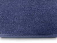 Teppichsatz Teppich für Mercedes W110 kleine Heckflosse Gummi Absatzschoner blau
