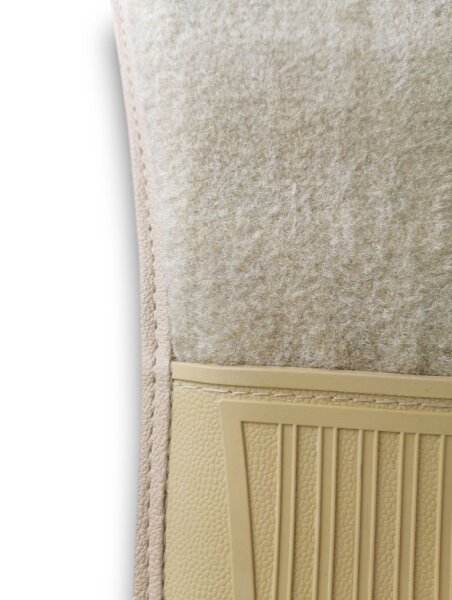 Teppichsatz Teppich für Mercedes W116 SEL Gummi Absatzschoner beige