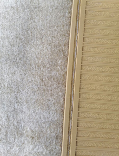 Teppichsatz Teppich für Mercedes W116 SEL Gummi Absatzschoner beige
