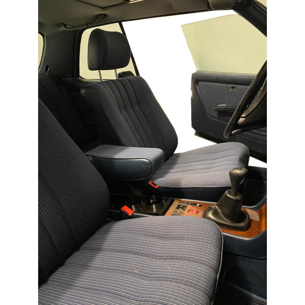 Mittelarmlehne Armlehne für Mercedes W123 Stoff blau Polstercode 052