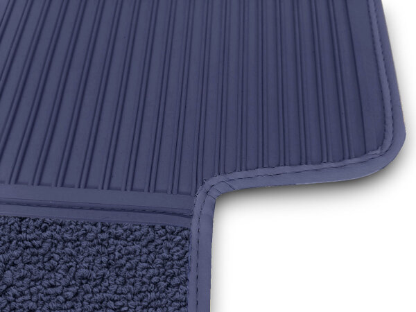 Teppichsatz Teppich für Mercedes W110 kleine Heckflosse Gummi Absatzschoner blau (Schlinge)