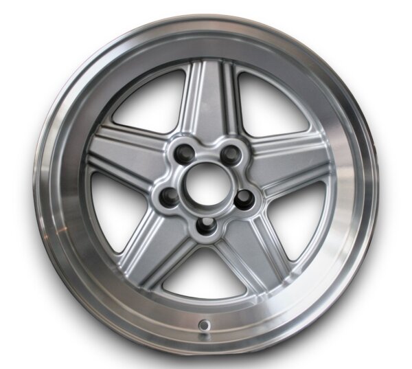 Penta Style Leichtmetallfelge Glanz Silber für Mercedes W116 9x16 ET 12