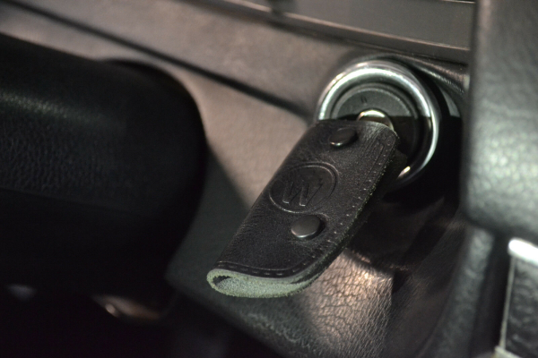 Echtleder Schlüsseltasche Schlüsseletui  für Mercedes Echtleder W110 W115 SLC W116 schwarz