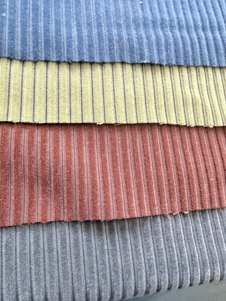 Original Velours Stoff gerippt für Mercedes W123,W126,W116 70x25cm Seitenwange